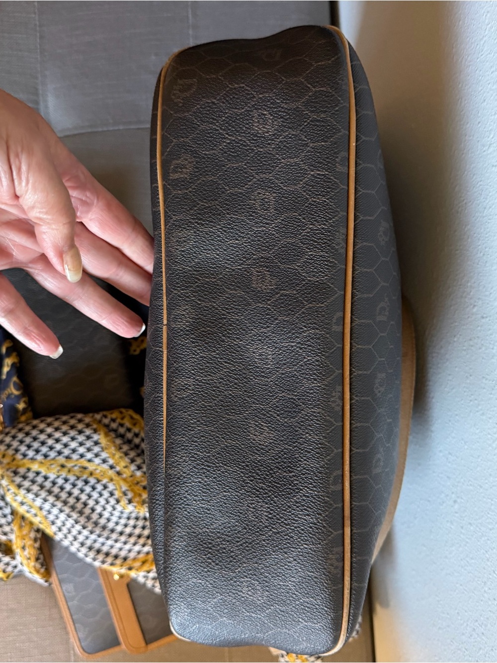 Dior Black Honeycomb & Tan Leather Vintage Tote, Long Wallet, Pouch & Scarf Set! - Picture 8 of 16